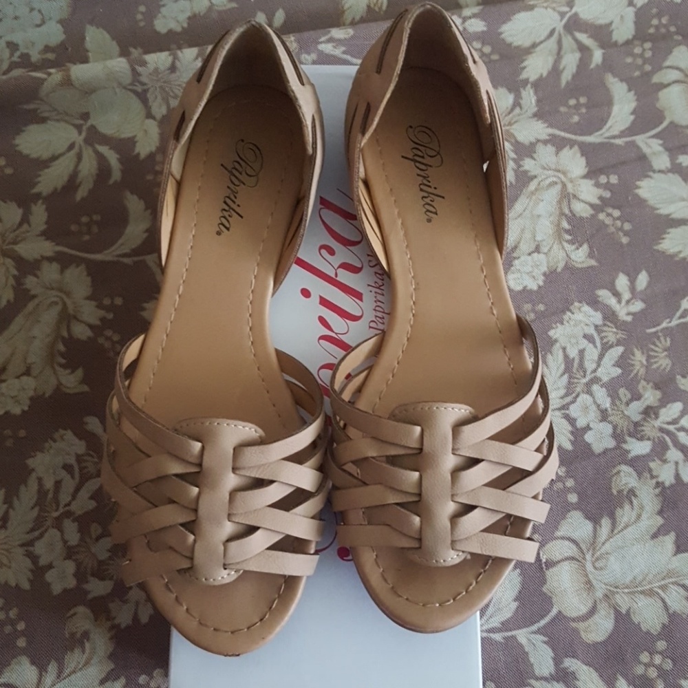 Lulus flats
